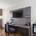 Plaza Hotel 3*