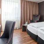 Hotel Plaza 3*