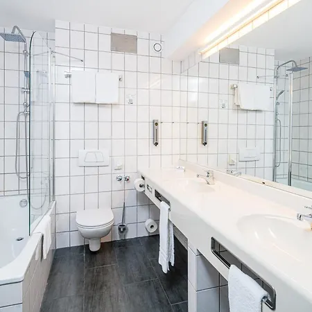 מלון Plaza גרבנברויך