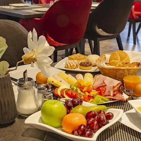 Plaza 格雷文布罗赫