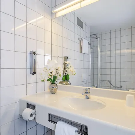 Plaza 3* Гревенброх