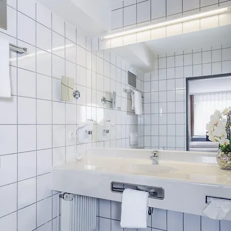 Plaza Отель 3*