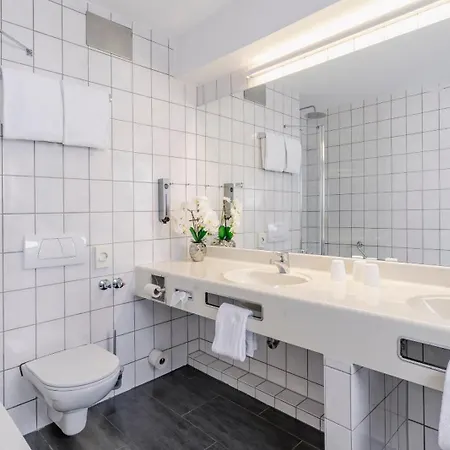 Plaza 格雷文布罗赫